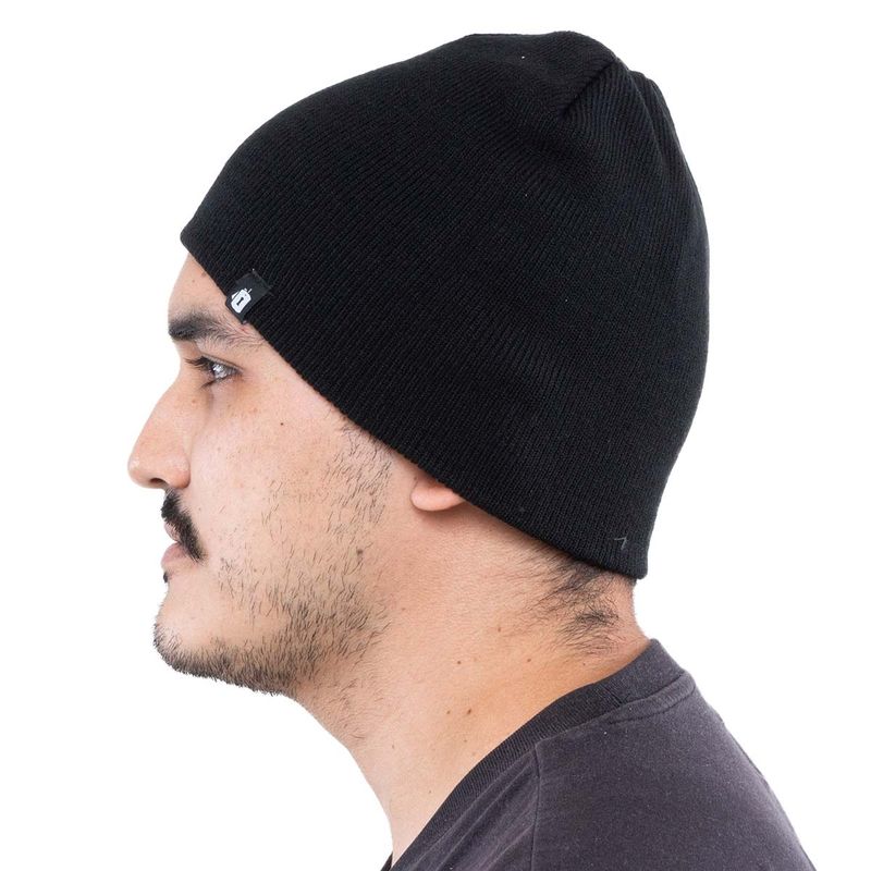 gorro-de-inverno-alaska-city-preto-invictus-z3