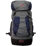 mochila-cargueira-caminhada-50-litros-azul-marinho-trilhas-e-rumos-garrafa-camelbak-podium-chill-620ml-branco-m2