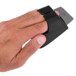 escova-de-nylon-limpa-grelha-mor-z6