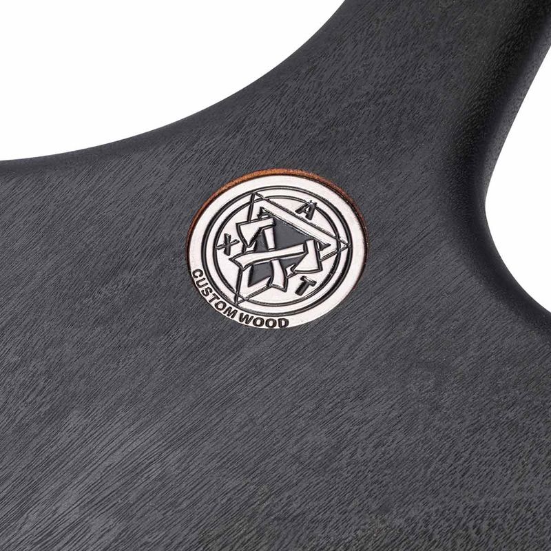 tabua-de-carne-artesanal-cultro-black-axt-wood-z4
