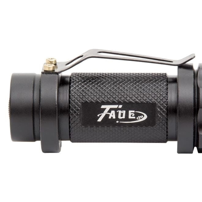 lanterna-tatica-de-led-recarregavel-c07-taue-l4