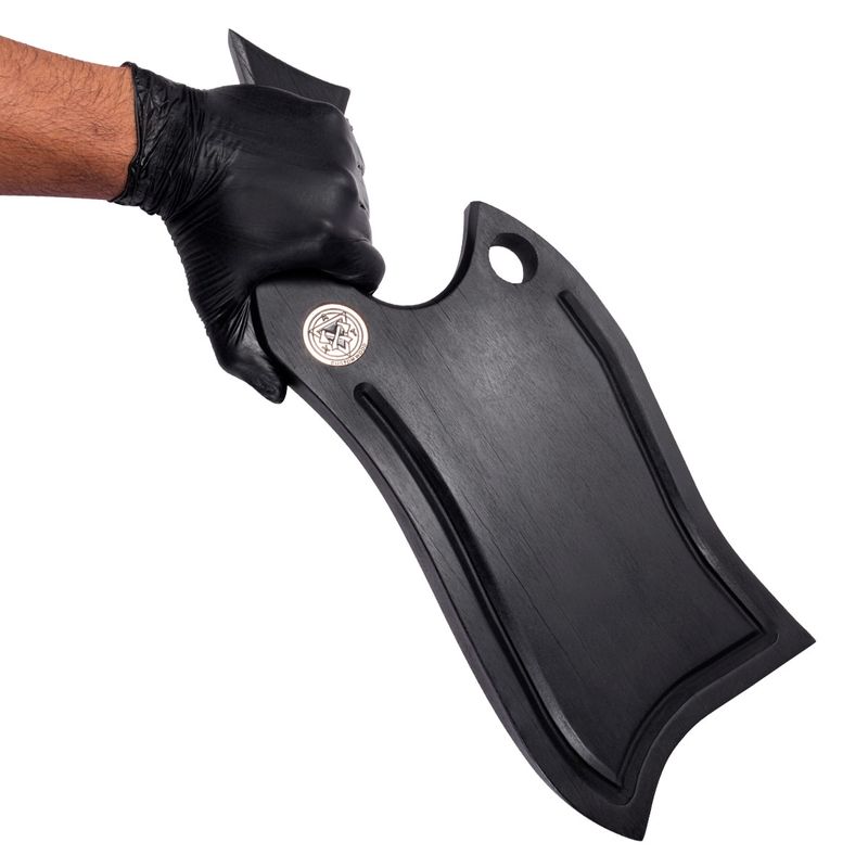 tabua-de-carne-artesanal-uruk-black-axt-wood-z7