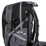 mochila-cargueira-mormaii-native-30litros-para-camping-preta-e-cinza-l2
