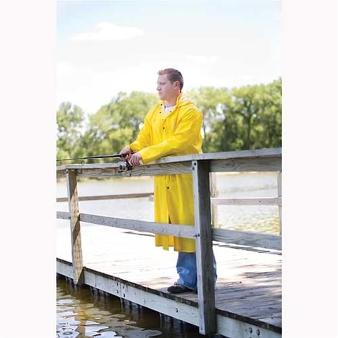 capa-de-chuva-industrial-super-resistente-em-pvc-coleman-l2