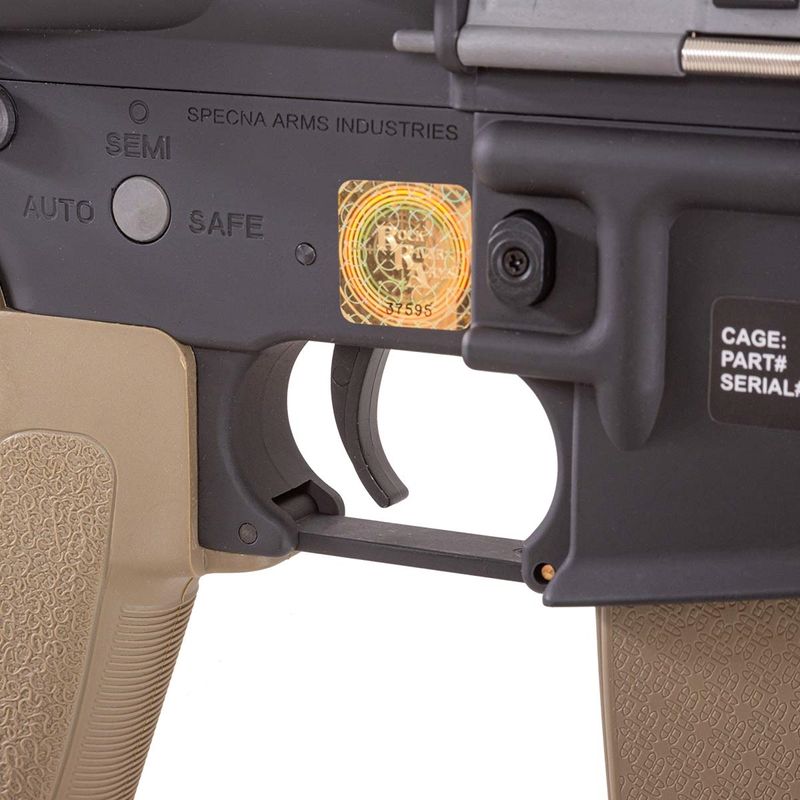 rifle-de-airsoft-m4-carbine-keymod-sa-e08-half-black-tan-linha-edge-e-series-specna-arms-z6