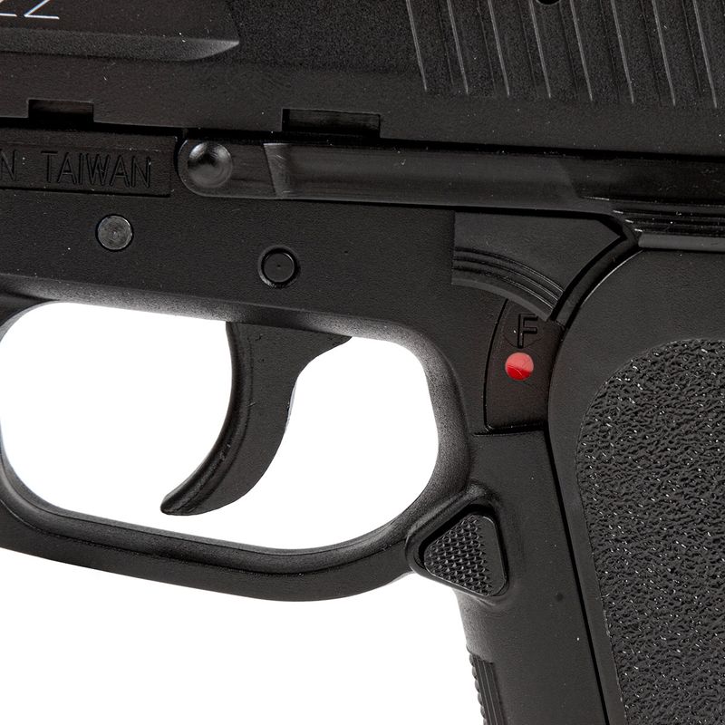 pistola-de-airsoft-a-gas-co2-sig-sauer-sp2022-cybergun-z7