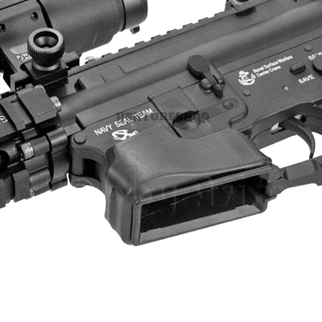 empunhadura-auxiliar-para-carregador-preto-fma-l4