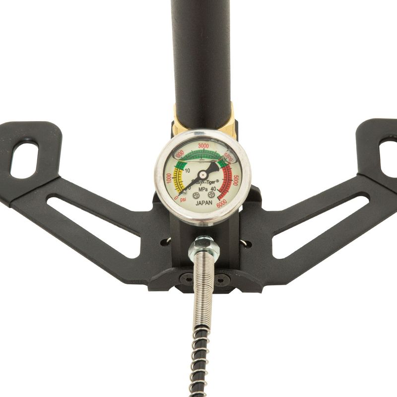 -usado--bomba-pneumatica-manual-para-pistolas-carabinas-de-pressao-pcp-z3