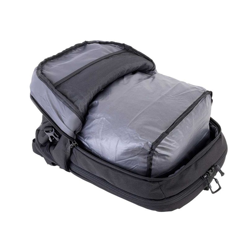 mochila-tatica-rover-pro-preta-24h-–-invictus-z6