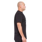 camiseta-masculina-estampada-pistol-knife-skull-z4