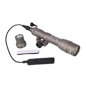 Lanterna M600 Tática Airsoft Para Trilho 22mm Cor Tan